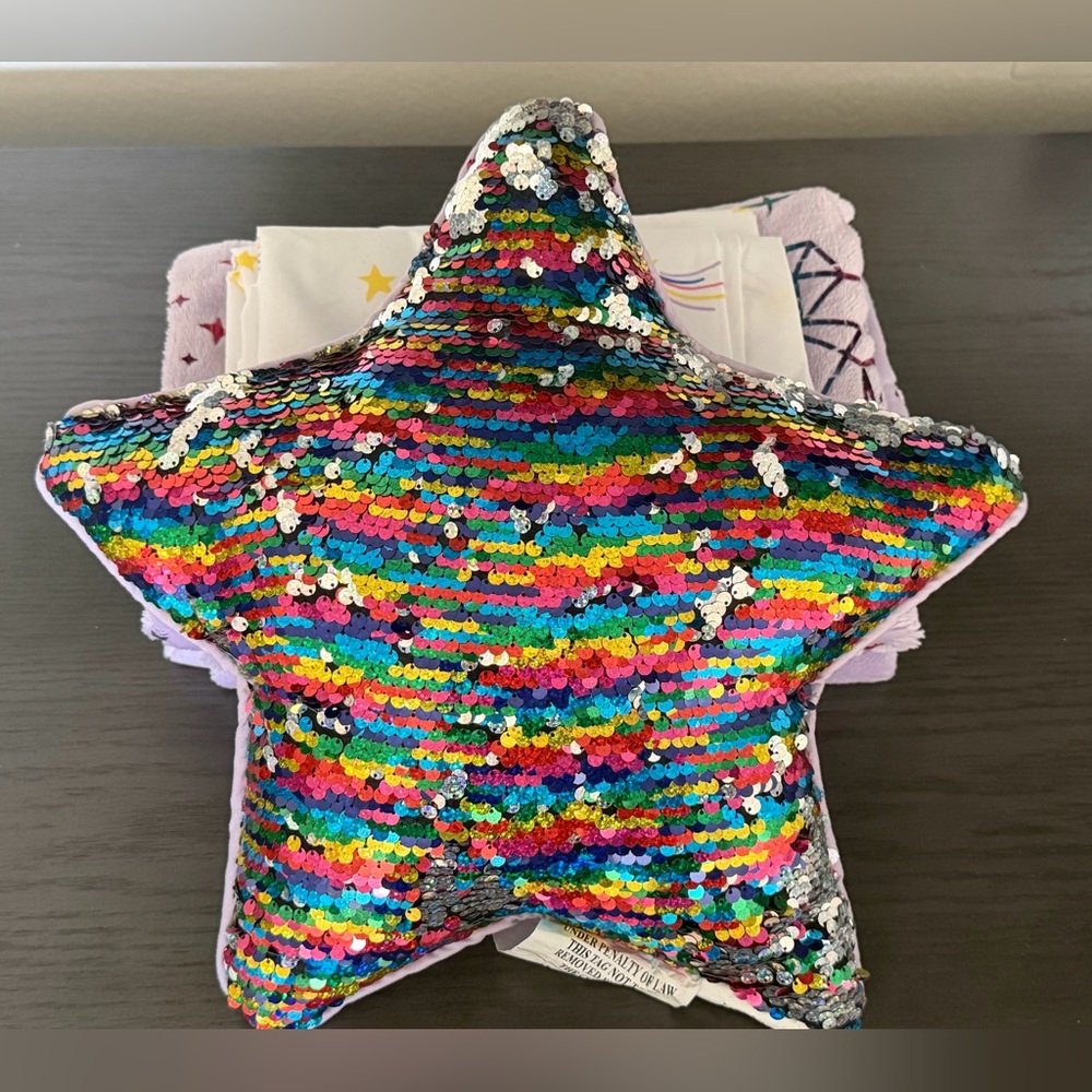 *5 Piece Set*Sequin Rainbow Star Pillow and Unicorn/Star Pillow Cases